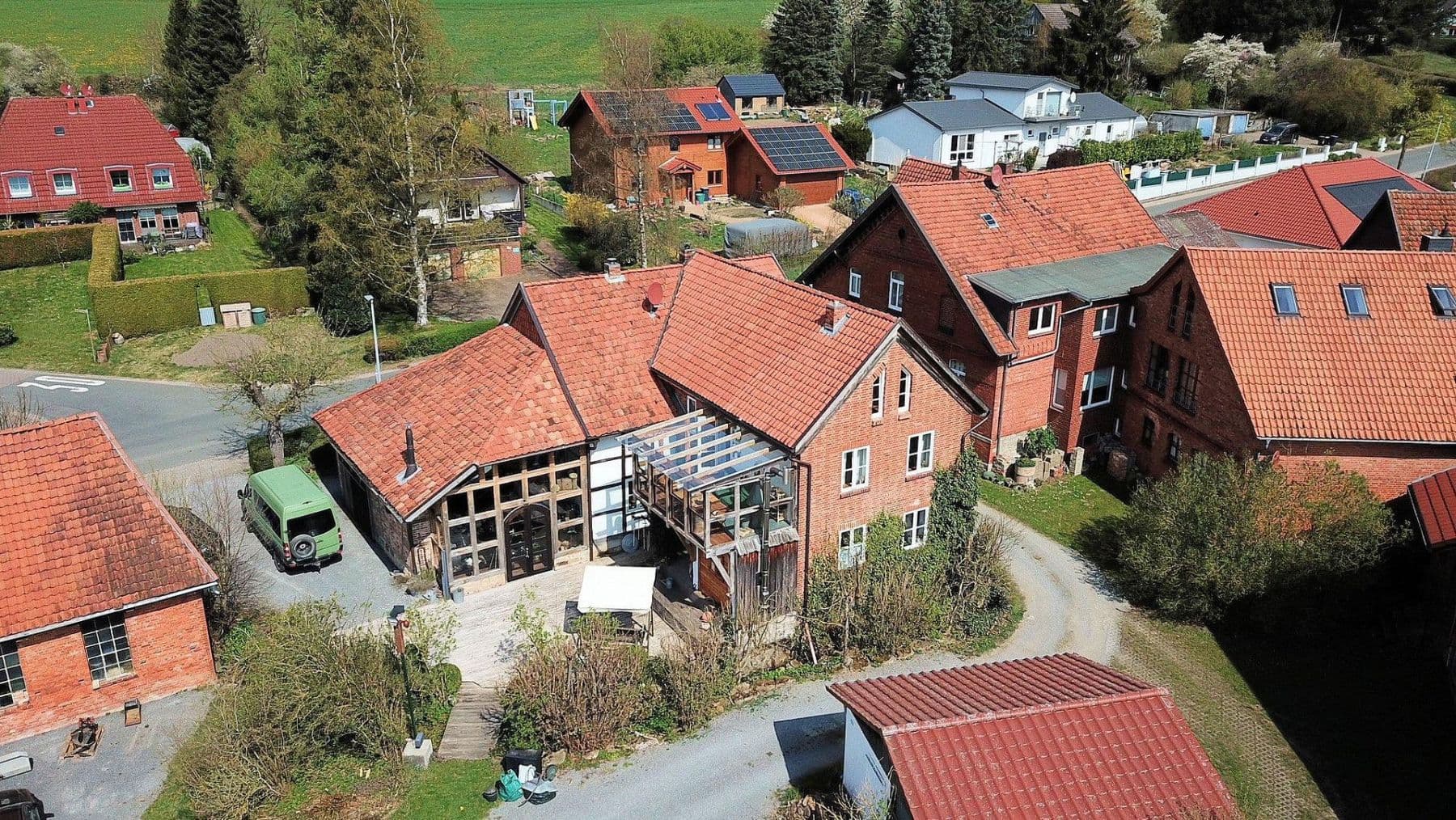 house for sale, 280 m², Lauenauer Straße 39, Bad Münder am Deister, Lower Saxony house for sale, 280 m², Lauenauer Straße 39, Bad Münder am Deister, Lower Saxony