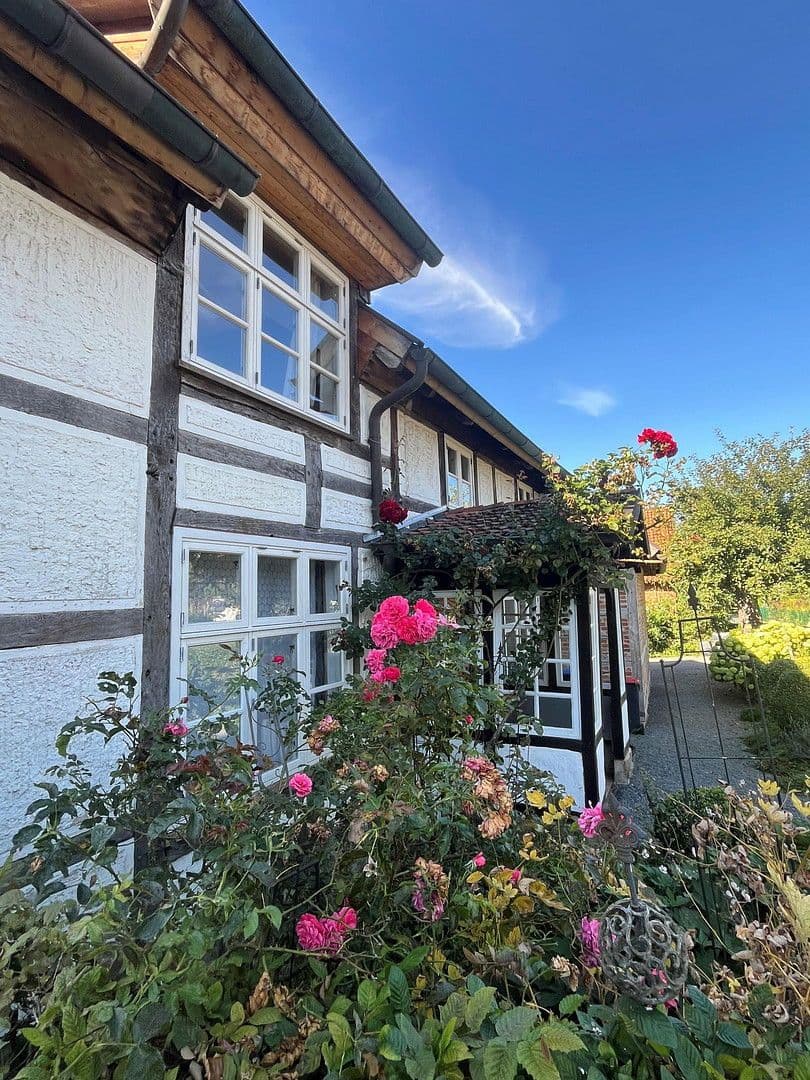 house for sale, 280 m², Lauenauer Straße 39, Bad Münder am Deister, Lower Saxony house for sale, 280 m², Lauenauer Straße 39, Bad Münder am Deister, Lower Saxony