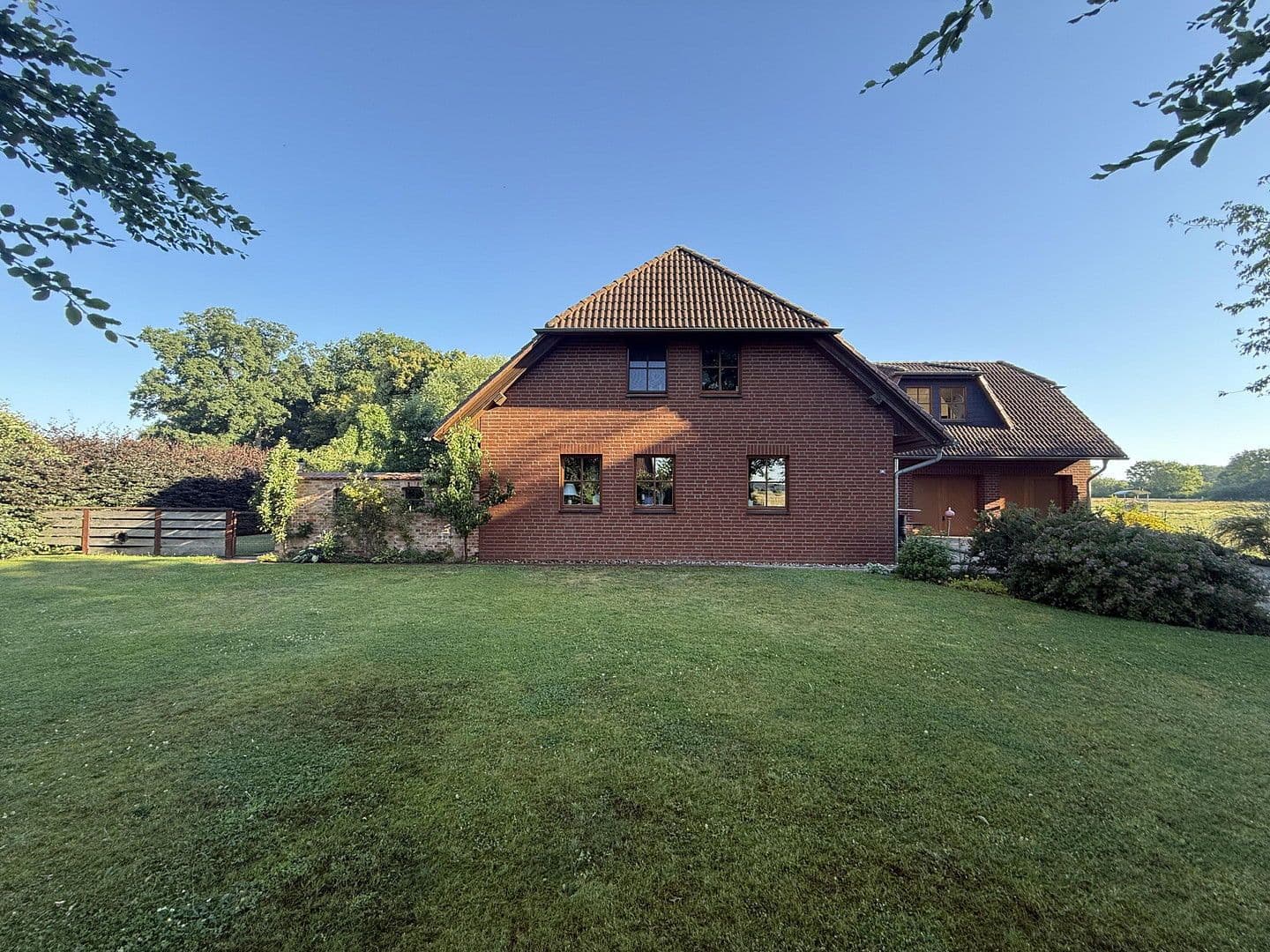 house for sale, 200 m², Apenburg-Winterfeld, Saxony-Anhalt house for sale, 200 m², Apenburg-Winterfeld, Saxony-Anhalt