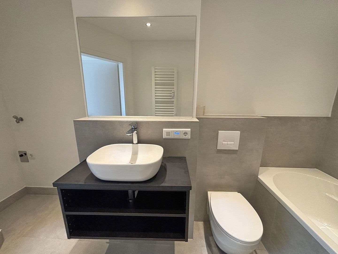 2 bedroom with open-plan kitchen flat for sale, 100 m², Hamburg, Hamburg 2 bedroom with open-plan kitchen flat for sale, 100 m², Hamburg, Hamburg