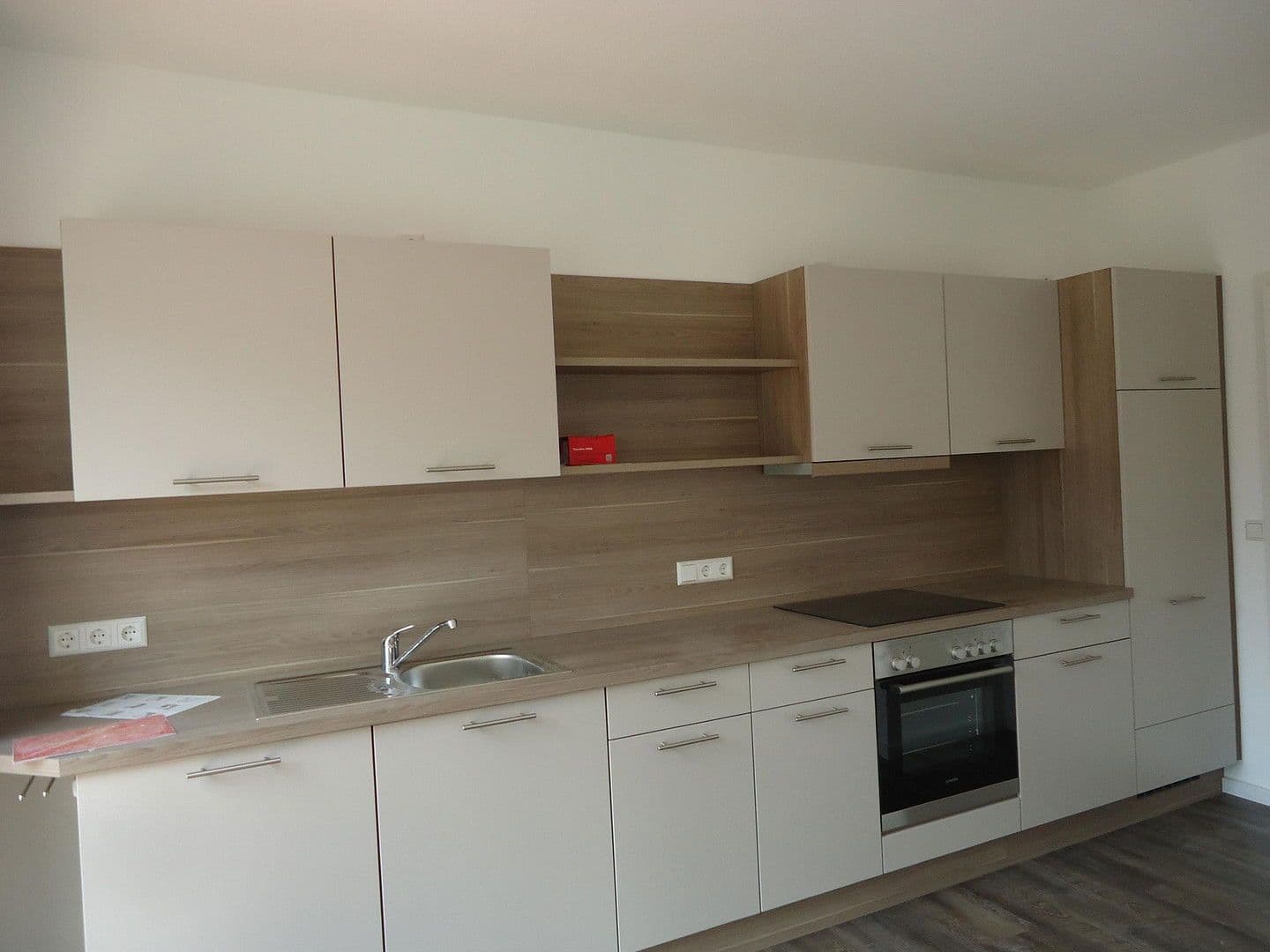 3 bedroom flat to rent, 86 m², Äußere Plauensche Str.5, Zwickau, Saxony 3 bedroom flat to rent, 86 m², Äußere Plauensche Str.5, Zwickau, Saxony