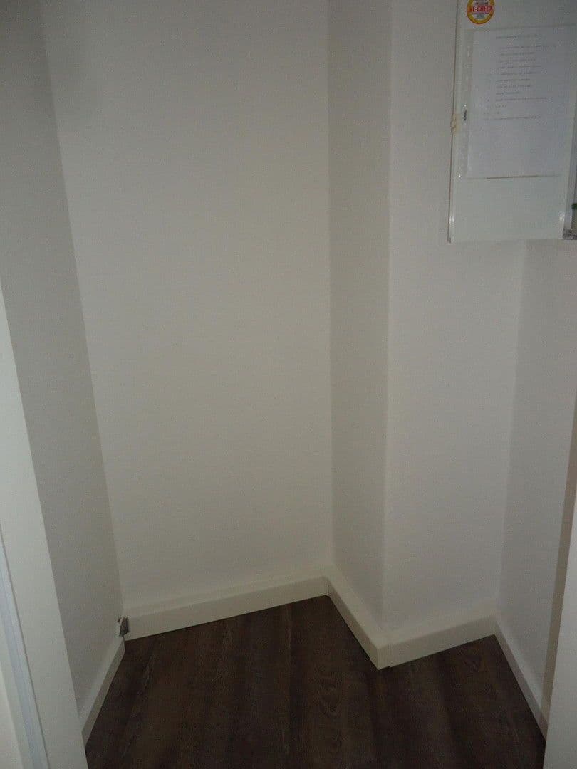 3 bedroom flat to rent, 86 m², Äußere Plauensche Str.5, Zwickau, Saxony 3 bedroom flat to rent, 86 m², Äußere Plauensche Str.5, Zwickau, Saxony