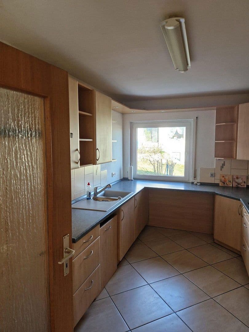 3 bedroom with open-plan kitchen flat for sale, 140 m², Kurfürstenstaffel 2, Pforzheim, Baden-Württemberg 3 bedroom with open-plan kitchen flat for sale, 140 m², Kurfürstenstaffel 2, Pforzheim, Baden-Württemberg