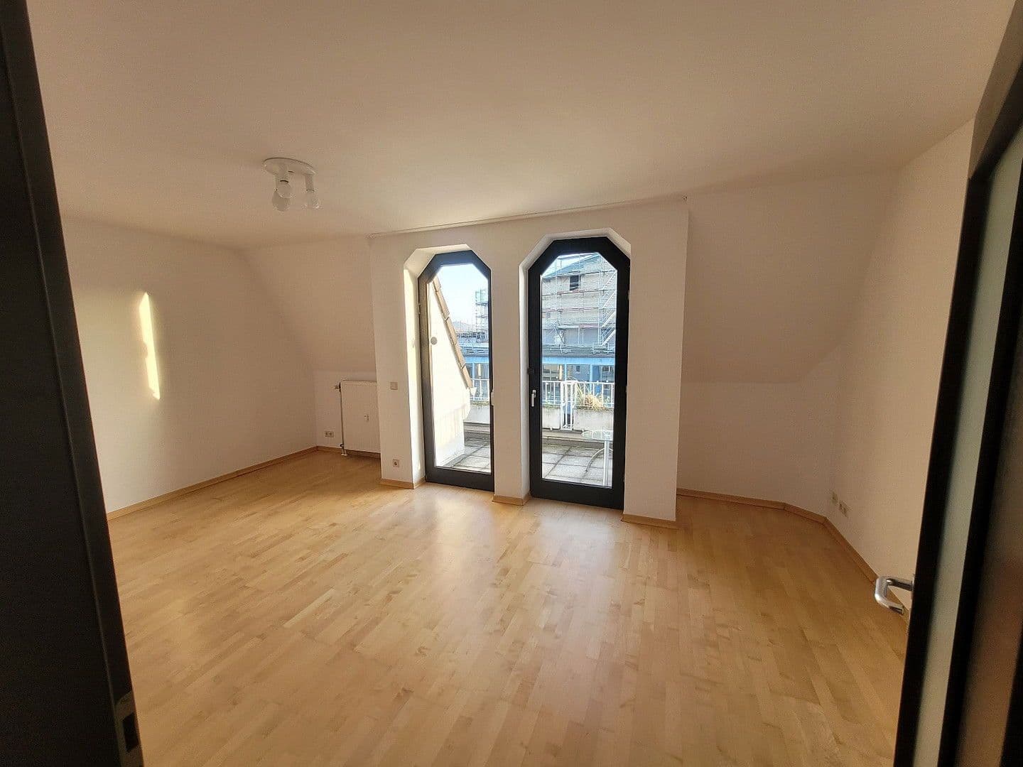 2 bedroom with open-plan kitchen flat to rent, 102 m², Bonn, North Rhine-Westphalia 2 bedroom with open-plan kitchen flat to rent, 102 m², Bonn, North Rhine-Westphalia