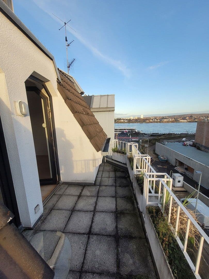 2 bedroom with open-plan kitchen flat to rent, 102 m², Bonn, North Rhine-Westphalia 2 bedroom with open-plan kitchen flat to rent, 102 m², Bonn, North Rhine-Westphalia