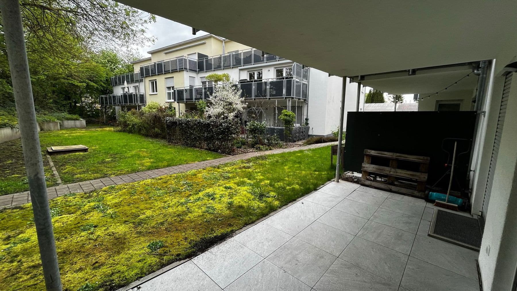 2 bedroom with open-plan kitchen flat to rent, 99 m², Bad Rappenau, Baden-Württemberg 2 bedroom with open-plan kitchen flat to rent, 99 m², Bad Rappenau, Baden-Württemberg