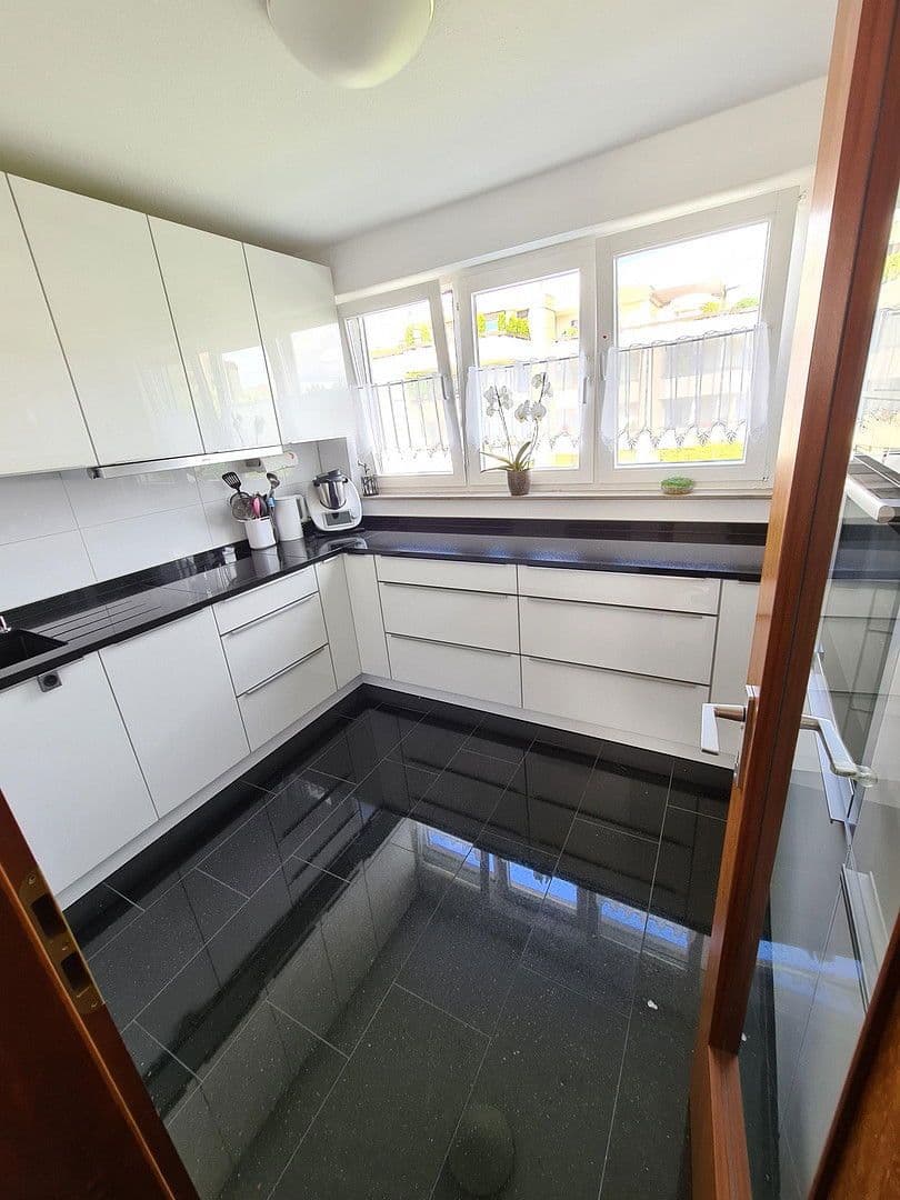 3 bedroom flat for sale, 80 m², Stuttgart, Baden-Württemberg 3 bedroom flat for sale, 80 m², Stuttgart, Baden-Württemberg