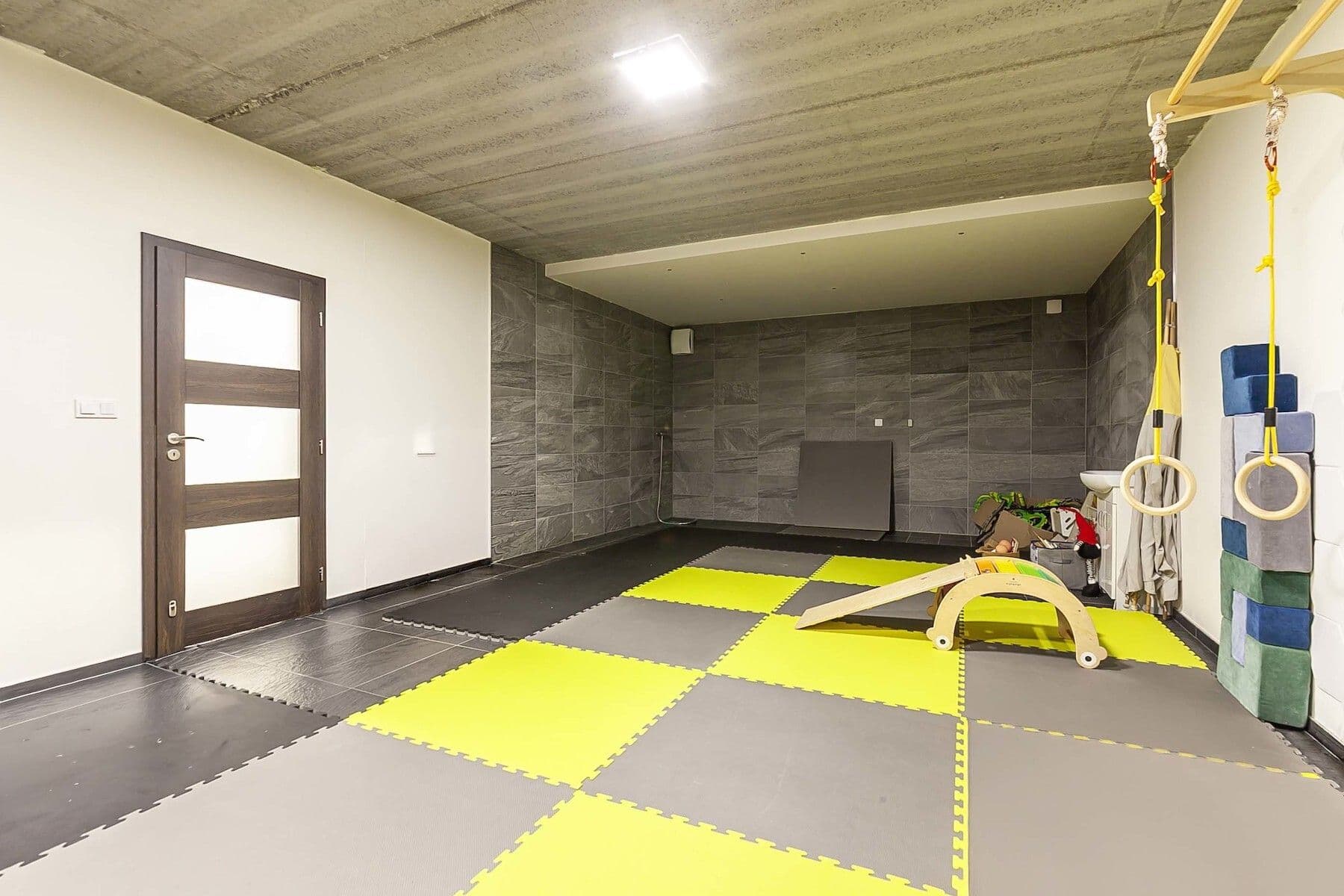 3 bedroom with open-plan kitchen flat for sale, 188 m², Na Baních, Prague, Prague 3 bedroom with open-plan kitchen flat for sale, 188 m², Na Baních, Prague, Prague