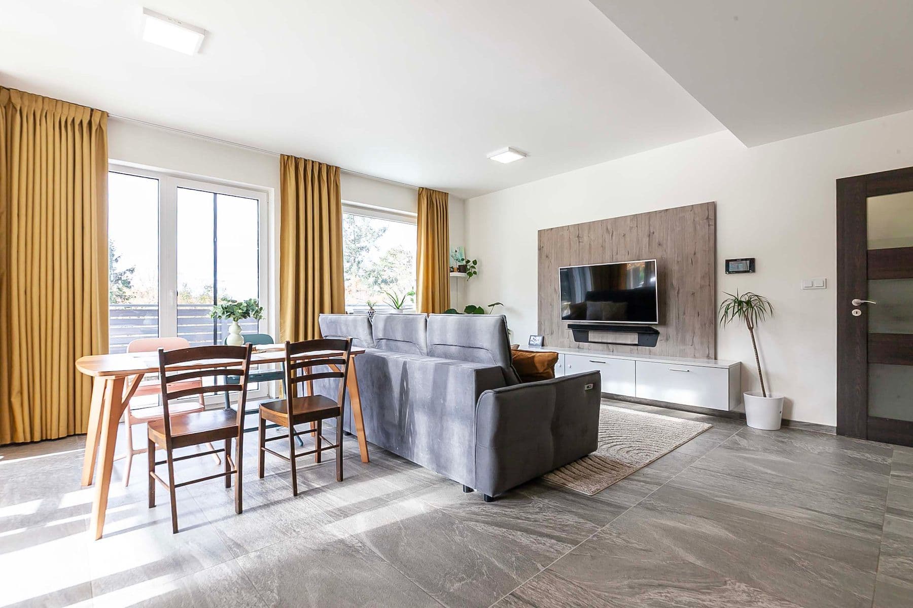 3 bedroom with open-plan kitchen flat for sale, 188 m², Na Baních, Prague, Prague 3 bedroom with open-plan kitchen flat for sale, 188 m², Na Baních, Prague, Prague