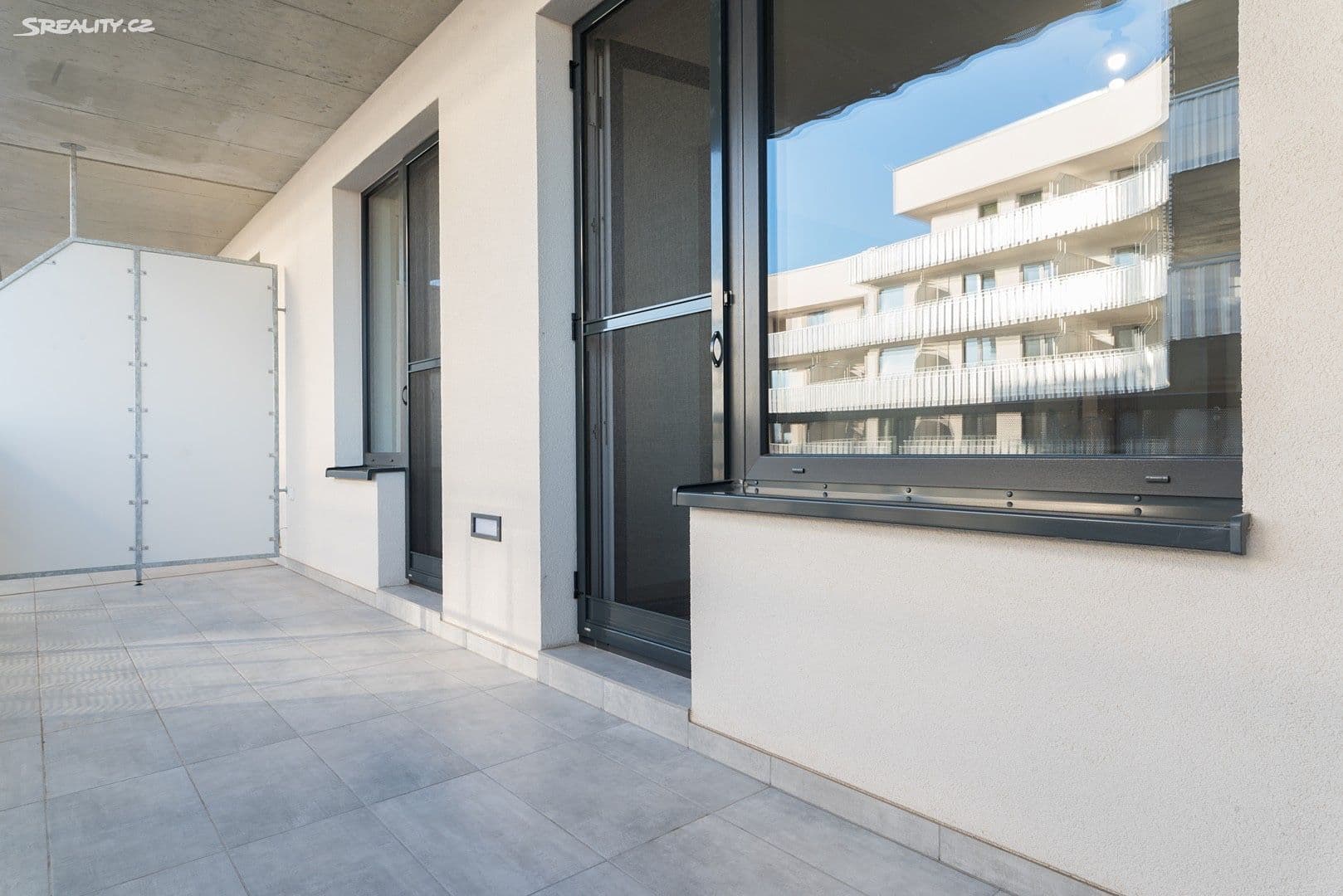 1 bedroom with open-plan kitchen flat to rent, 60 m², Zvěřinova, Prague, Prague 1 bedroom with open-plan kitchen flat to rent, 60 m², Zvěřinova, Prague, Prague