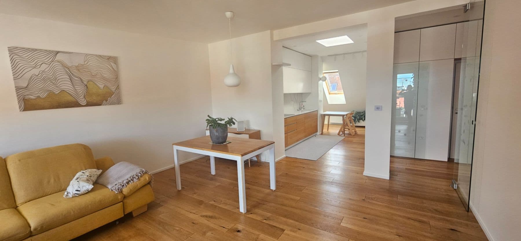 3 bedroom with open-plan kitchen flat to rent, 120 m², Wuchterlova, Prague, Prague 3 bedroom with open-plan kitchen flat to rent, 120 m², Wuchterlova, Prague, Prague