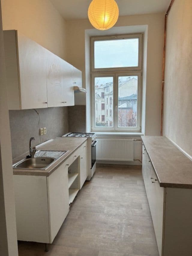 3 bedroom flat to rent, 104 m², Antonína Slavíka, Brno, Jihomoravský Region 3 bedroom flat to rent, 104 m², Antonína Slavíka, Brno, Jihomoravský Region