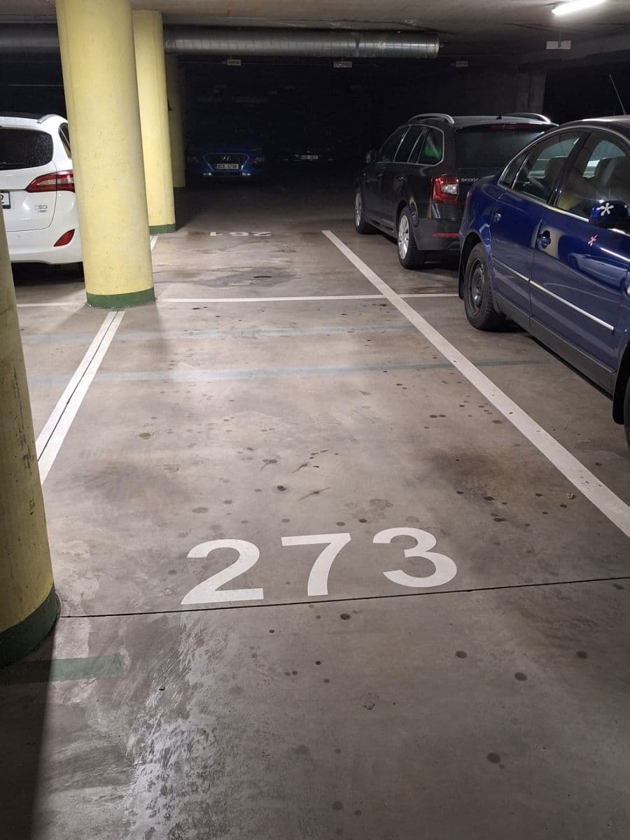 garage to rent, 11 m², Pelušková, Prague, Prague garage to rent, 11 m², Pelušková, Prague, Prague