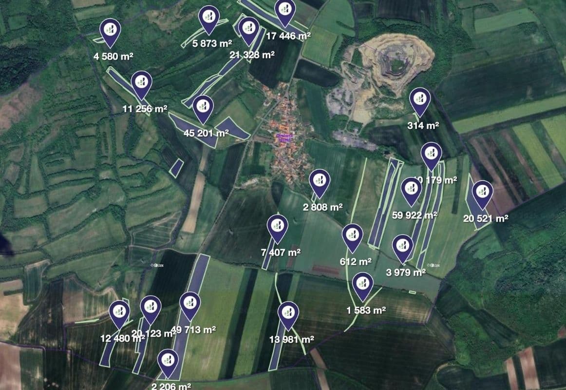 plot for sale, 204,161 m², Chraberce, Ústecký Region plot for sale, 204,161 m², Chraberce, Ústecký Region