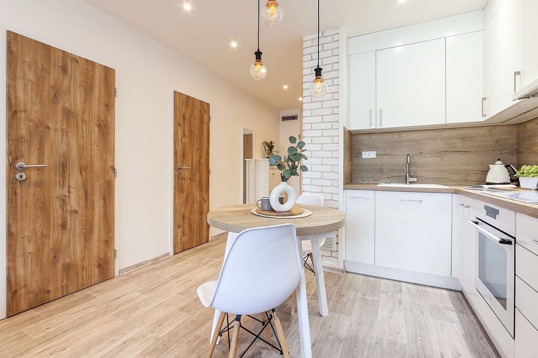 1 bedroom with open-plan kitchen flat for sale, 41 m², Semická, Prague, Prague 1 bedroom with open-plan kitchen flat for sale, 41 m², Semická, Prague, Prague