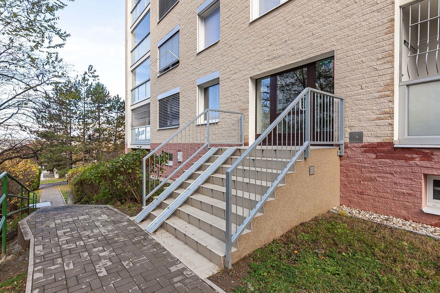 1 bedroom with open-plan kitchen flat for sale, 41 m², Semická, Prague, Prague 1 bedroom with open-plan kitchen flat for sale, 41 m², Semická, Prague, Prague