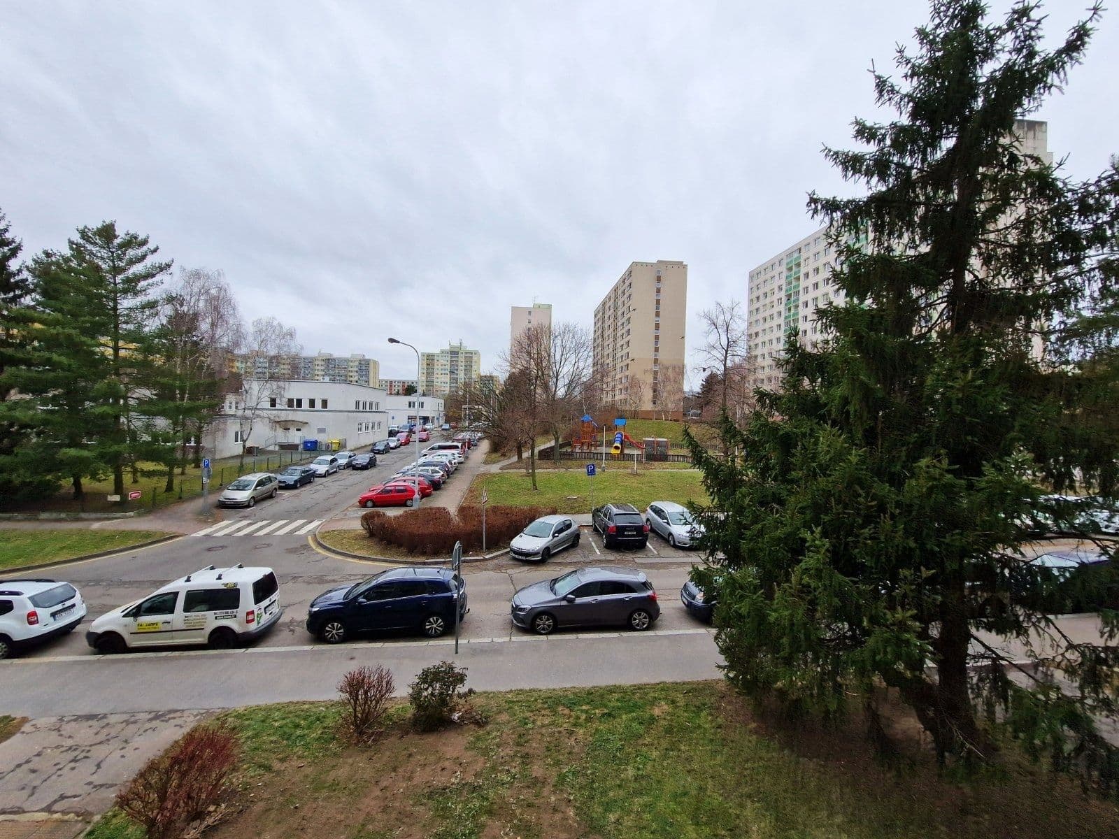 2 bedroom with open-plan kitchen flat to rent, 65 m², Jažlovická, Prague, Prague 2 bedroom with open-plan kitchen flat to rent, 65 m², Jažlovická, Prague, Prague