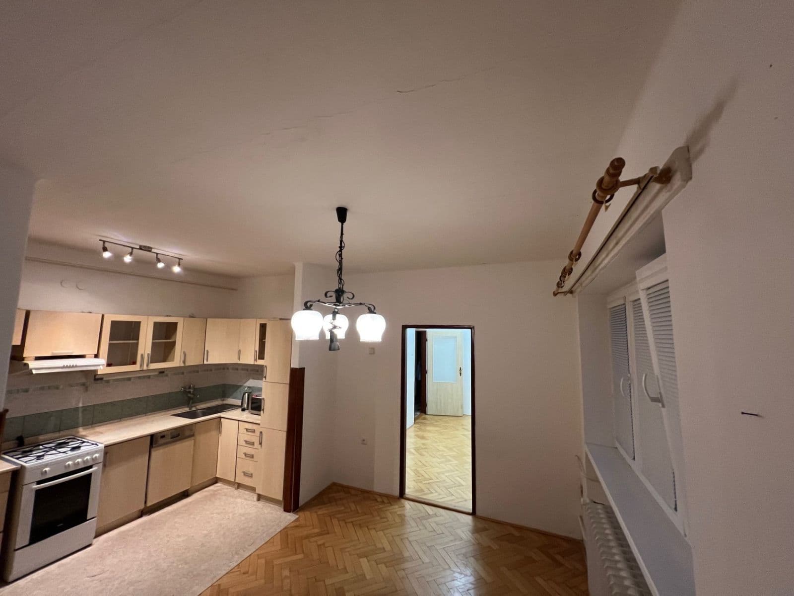 2 bedroom with open-plan kitchen flat for sale, 64 m², U Silnice, Prague, Prague 2 bedroom with open-plan kitchen flat for sale, 64 m², U Silnice, Prague, Prague