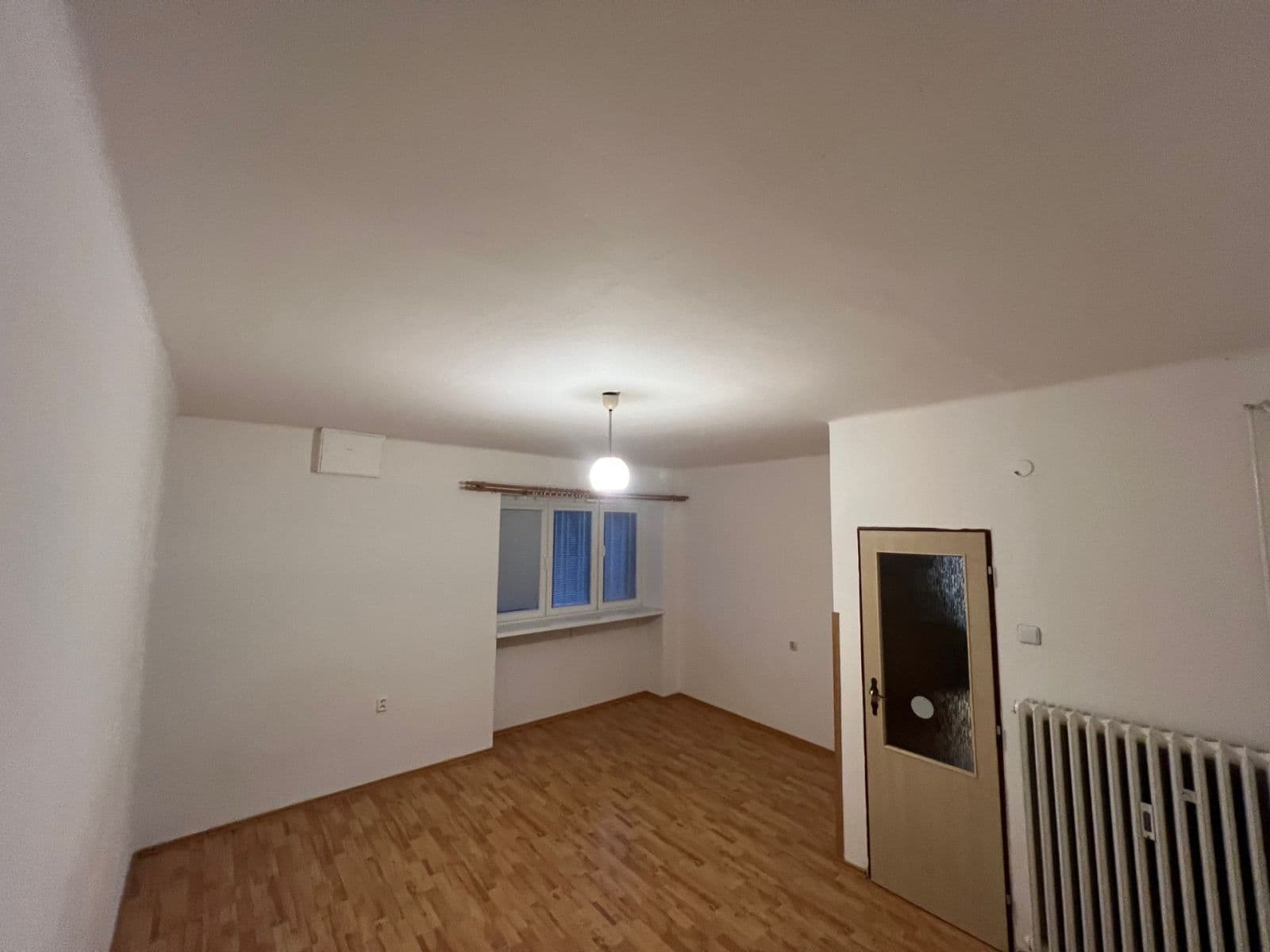 2 bedroom with open-plan kitchen flat for sale, 64 m², U Silnice, Prague, Prague 2 bedroom with open-plan kitchen flat for sale, 64 m², U Silnice, Prague, Prague