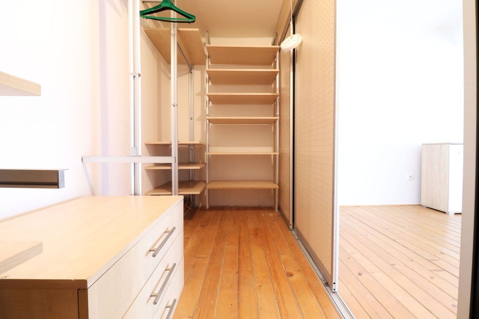 1 bedroom with open-plan kitchen flat to rent, 76 m², Novákových, Prague, Prague 1 bedroom with open-plan kitchen flat to rent, 76 m², Novákových, Prague, Prague