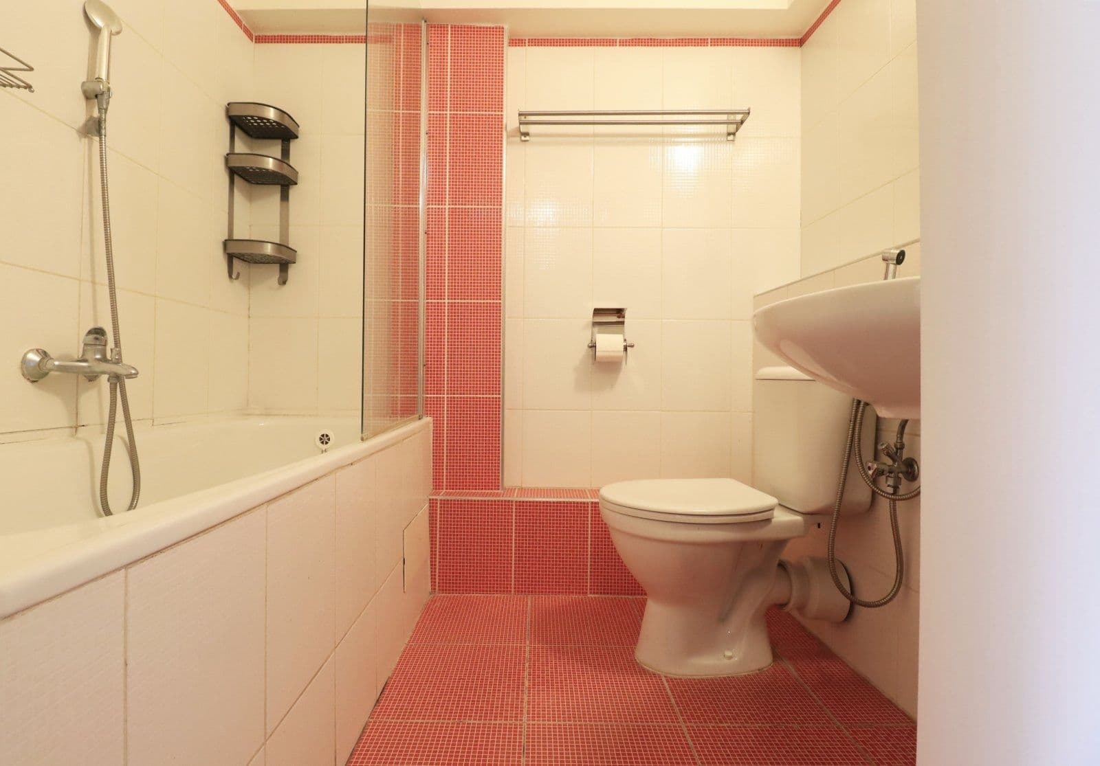 1 bedroom with open-plan kitchen flat to rent, 76 m², Novákových, Prague, Prague 1 bedroom with open-plan kitchen flat to rent, 76 m², Novákových, Prague, Prague