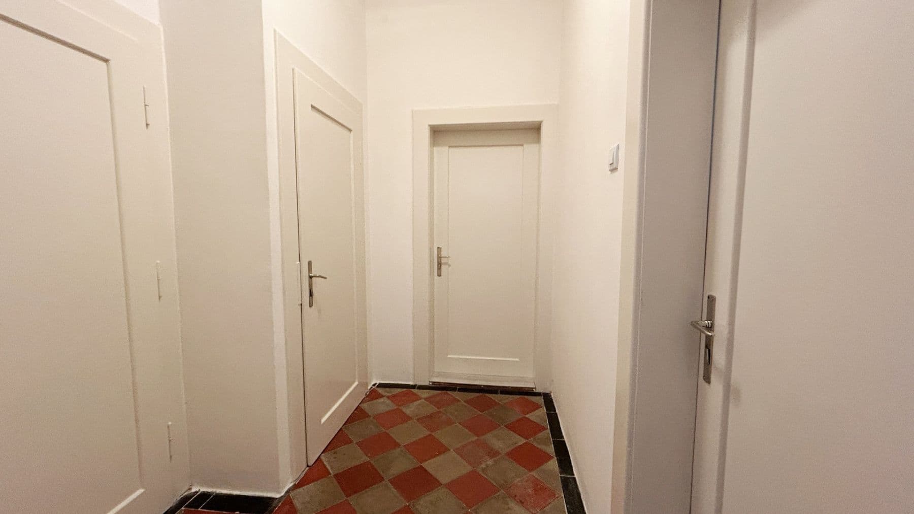 2 bedroom flat to rent, 60 m², Dr. Beneše, Poděbrady, Středočeský Region 2 bedroom flat to rent, 60 m², Dr. Beneše, Poděbrady, Středočeský Region