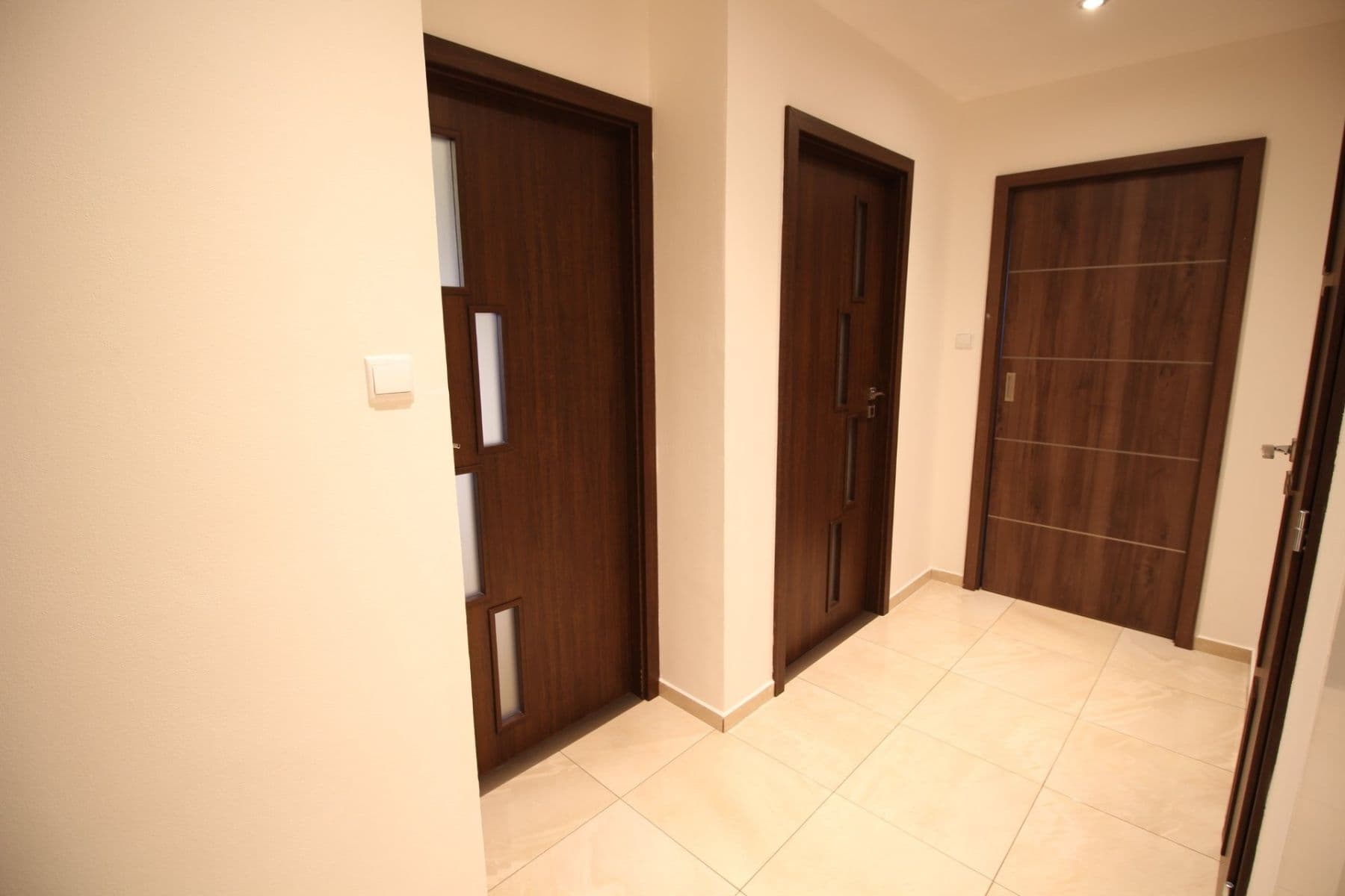 2 bedroom with open-plan kitchen flat to rent, 76 m², Leopoldova, Prague, Prague 2 bedroom with open-plan kitchen flat to rent, 76 m², Leopoldova, Prague, Prague