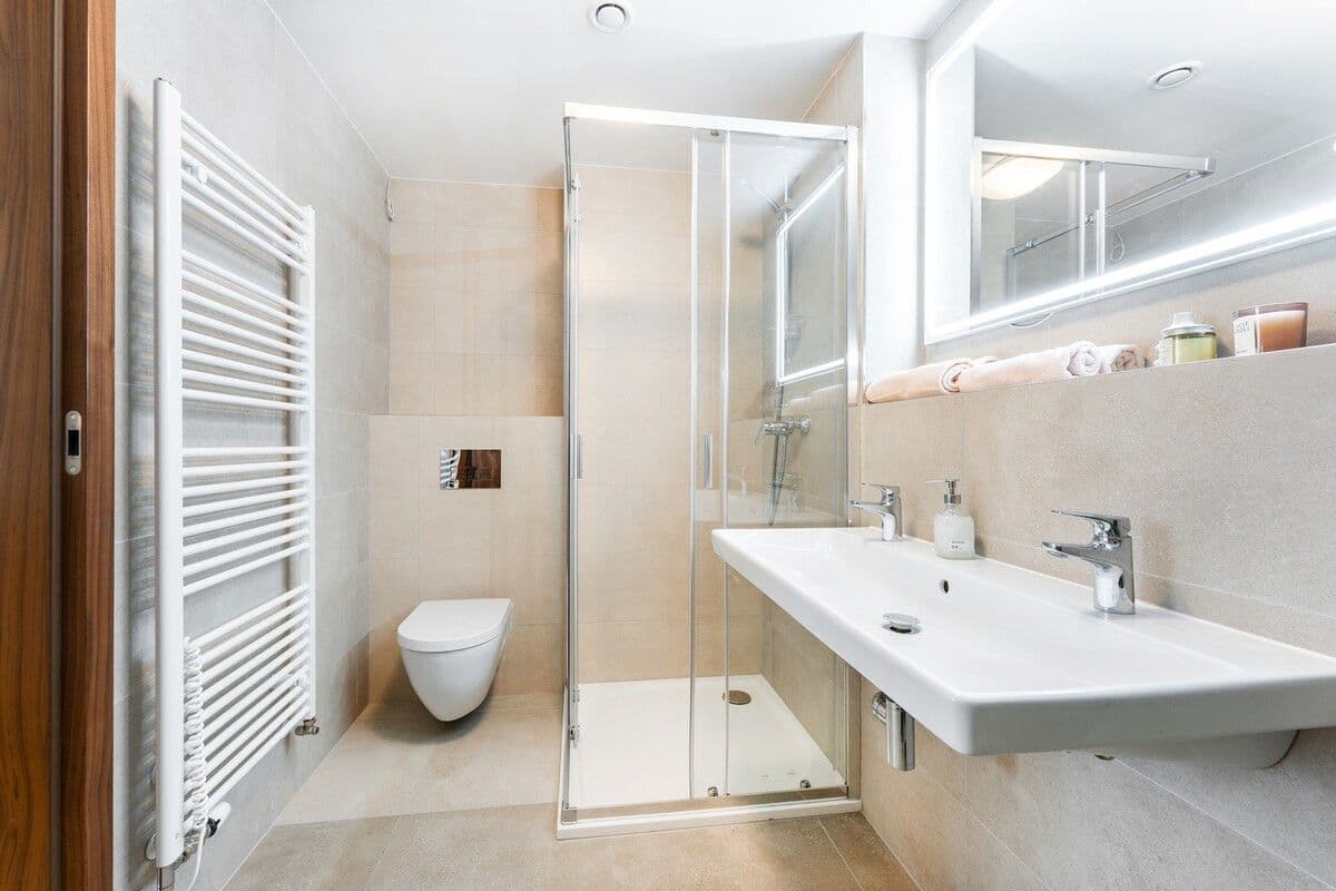 flat to rent, 90 m², Šiklové, Prague, Prague flat to rent, 90 m², Šiklové, Prague, Prague