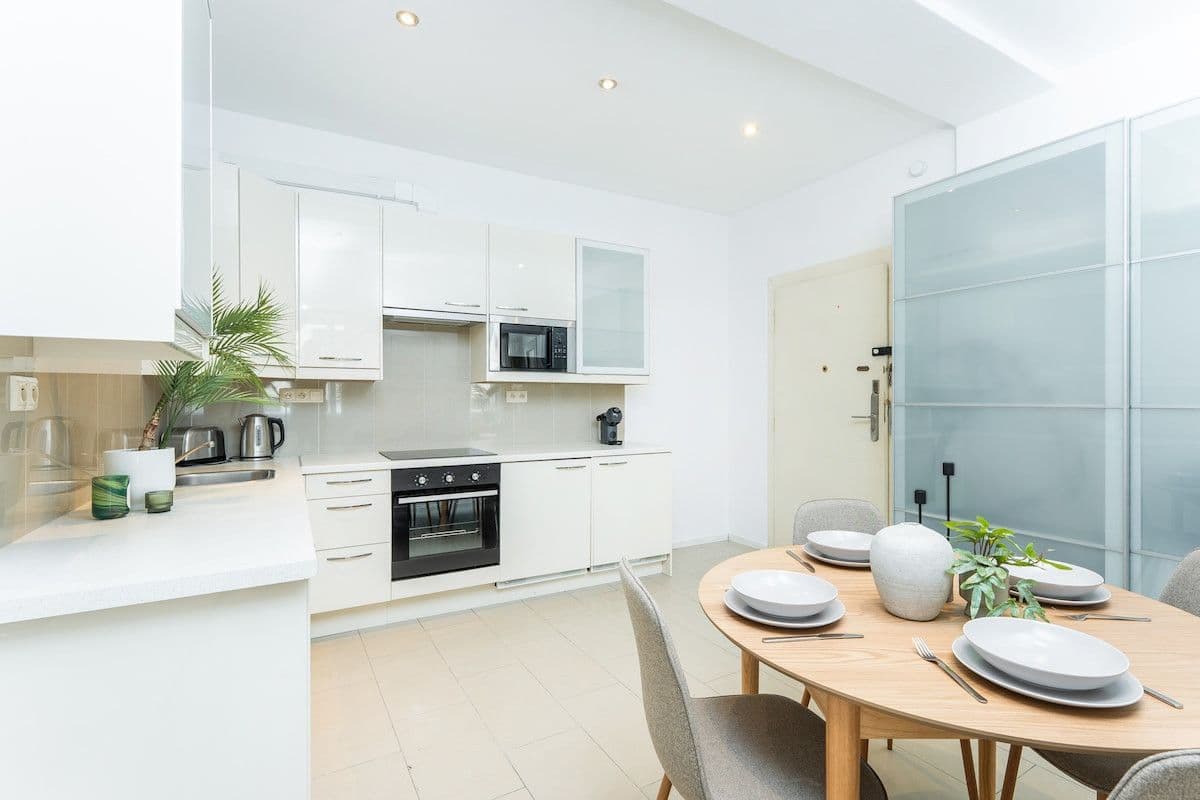 flat to rent, 75 m², Opletalova, Prague, Prague flat to rent, 75 m², Opletalova, Prague, Prague