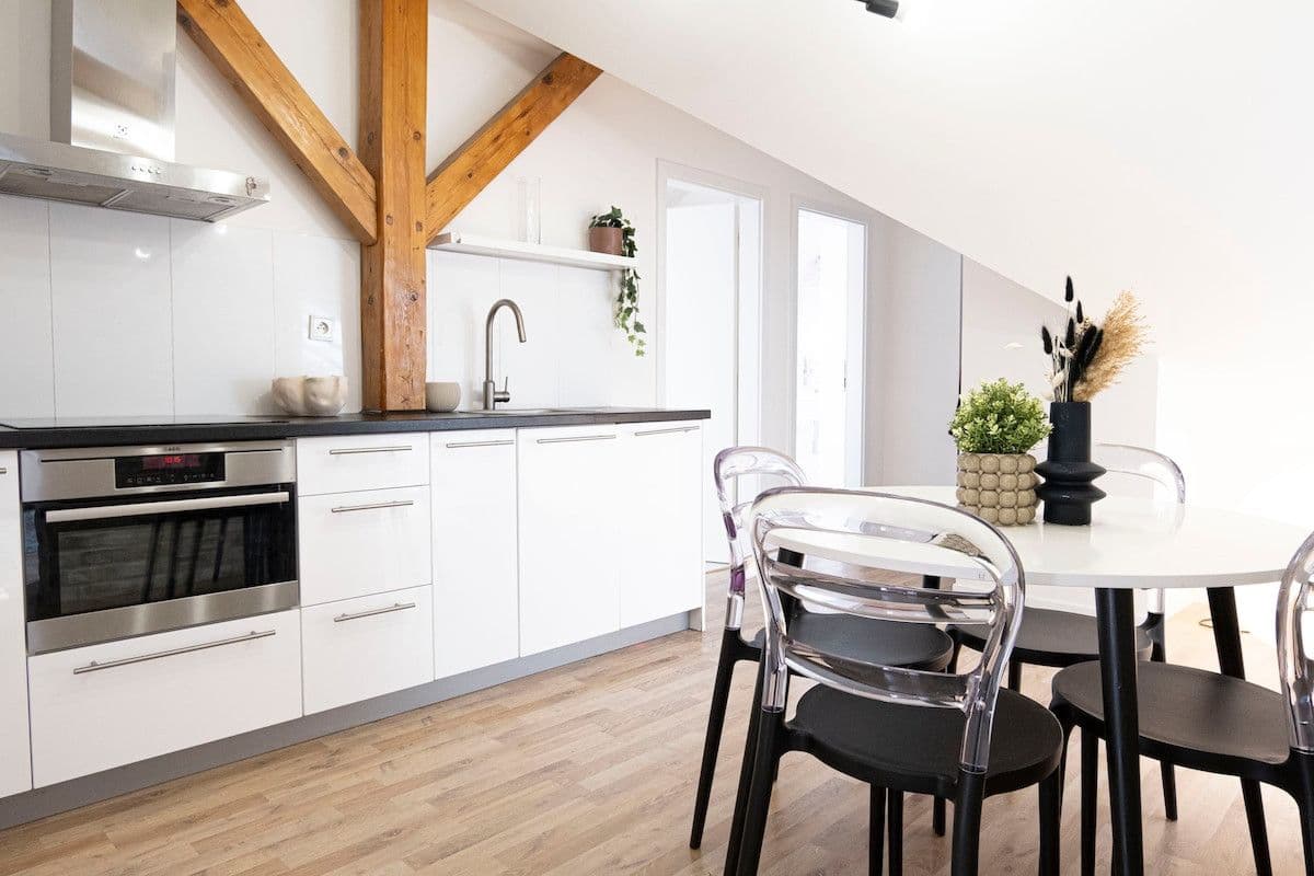 flat to rent, 100 m², Opletalova, Prague, Prague flat to rent, 100 m², Opletalova, Prague, Prague