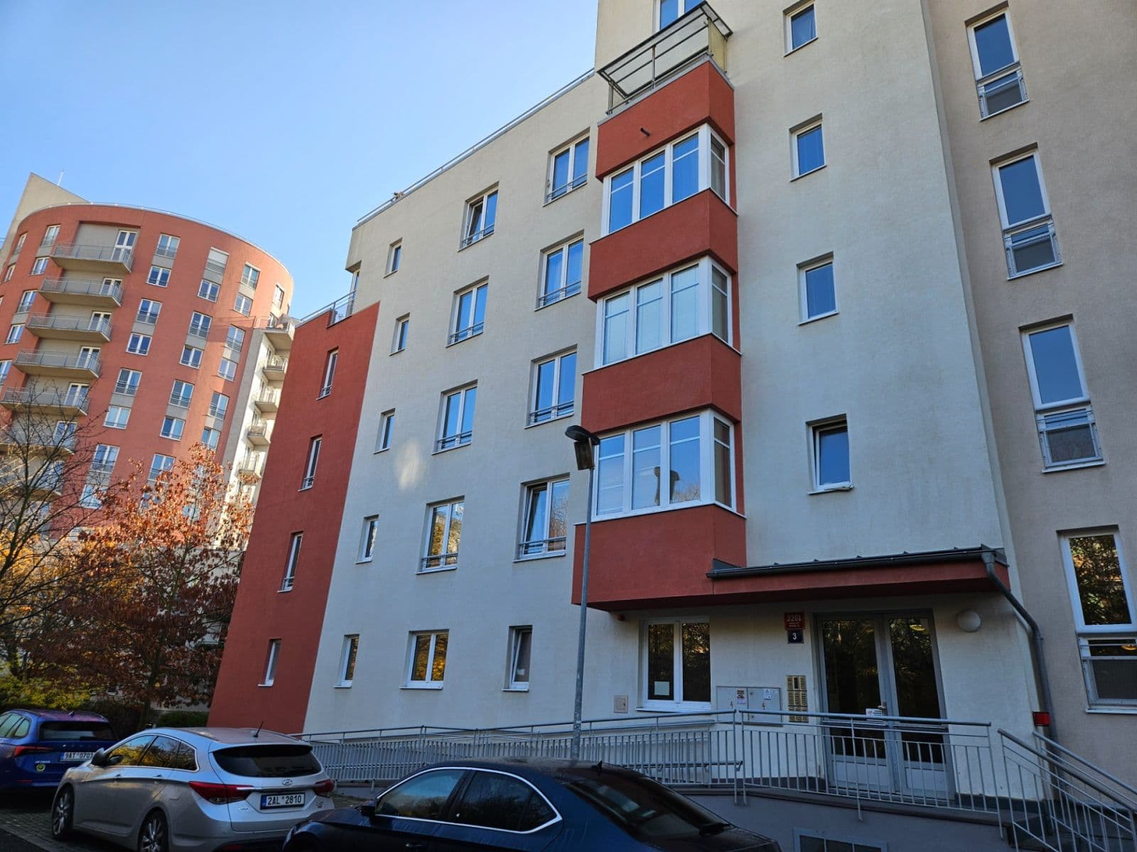 1 bedroom with open-plan kitchen flat to rent, 84 m², Mikanova, Prague, Prague 1 bedroom with open-plan kitchen flat to rent, 84 m², Mikanova, Prague, Prague