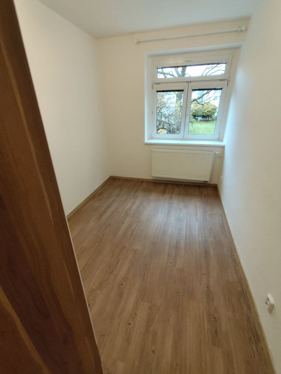 1 bedroom with open-plan kitchen flat to rent, 43 m², Renneská třída, Brno, Jihomoravský Region 1 bedroom with open-plan kitchen flat to rent, 43 m², Renneská třída, Brno, Jihomoravský Region