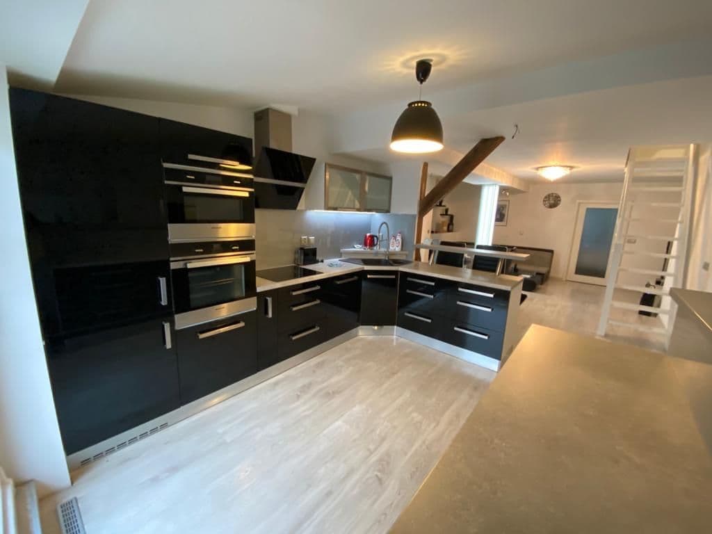 2 bedroom flat for sale, 110 m², Osadní, Prague, Prague 2 bedroom flat for sale, 110 m², Osadní, Prague, Prague