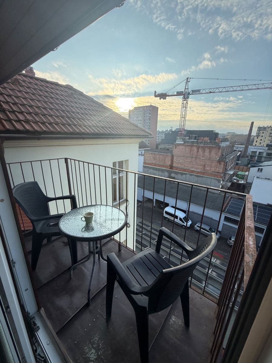 2 bedroom flat for sale, 110 m², Osadní, Prague, Prague 2 bedroom flat for sale, 110 m², Osadní, Prague, Prague