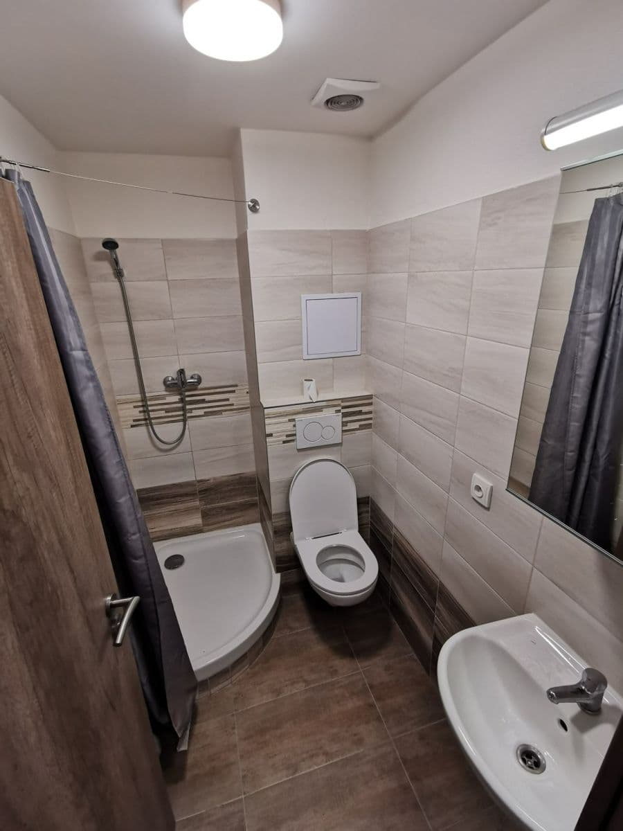Studio flat to rent, 21 m², Mikšíčkova, Brno, Jihomoravský Region Studio flat to rent, 21 m², Mikšíčkova, Brno, Jihomoravský Region