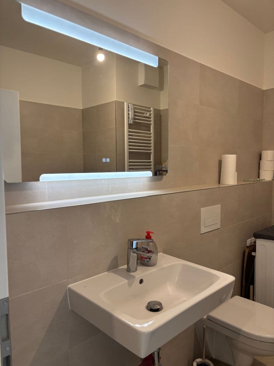 1 bedroom with open-plan kitchen flat to rent, 49 m², Bohumila Landy, Kladno, Středočeský Region 1 bedroom with open-plan kitchen flat to rent, 49 m², Bohumila Landy, Kladno, Středočeský Region