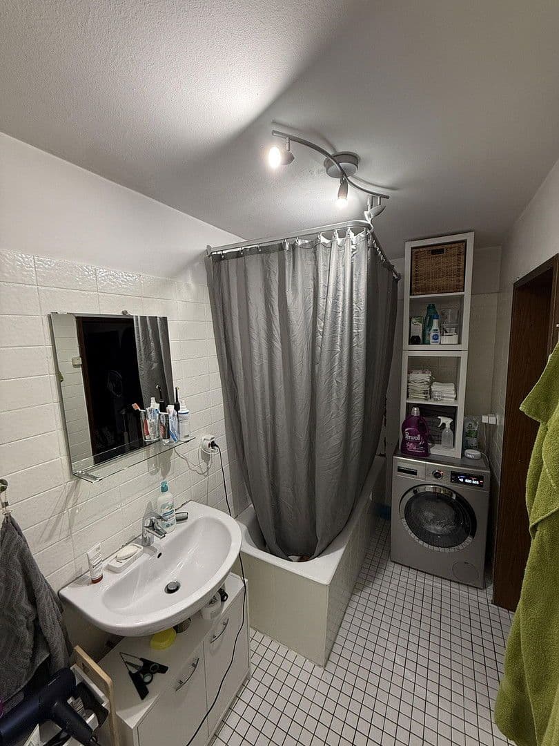 2 bedroom with open-plan kitchen flat to rent, 92 m², Schlüchtern, Hesse 2 bedroom with open-plan kitchen flat to rent, 92 m², Schlüchtern, Hesse