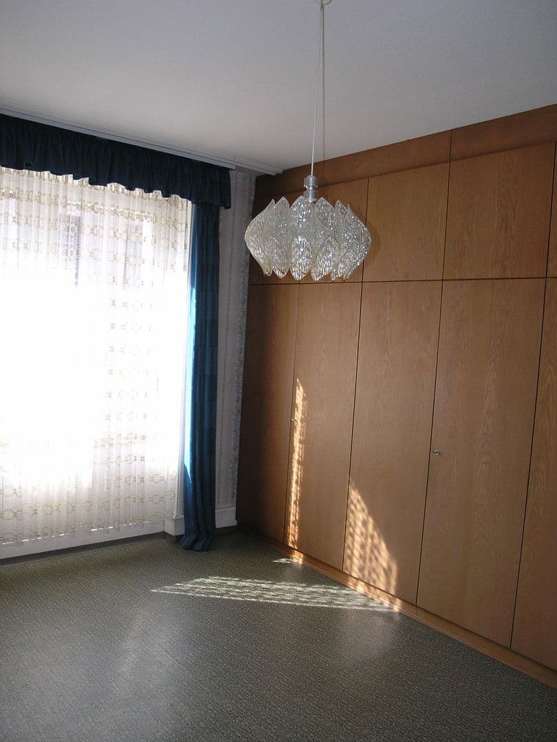 3 bedroom with open-plan kitchen flat to rent, 92 m², Bergstrasse 10, Lörrach, Baden-Württemberg 3 bedroom with open-plan kitchen flat to rent, 92 m², Bergstrasse 10, Lörrach, Baden-Württemberg