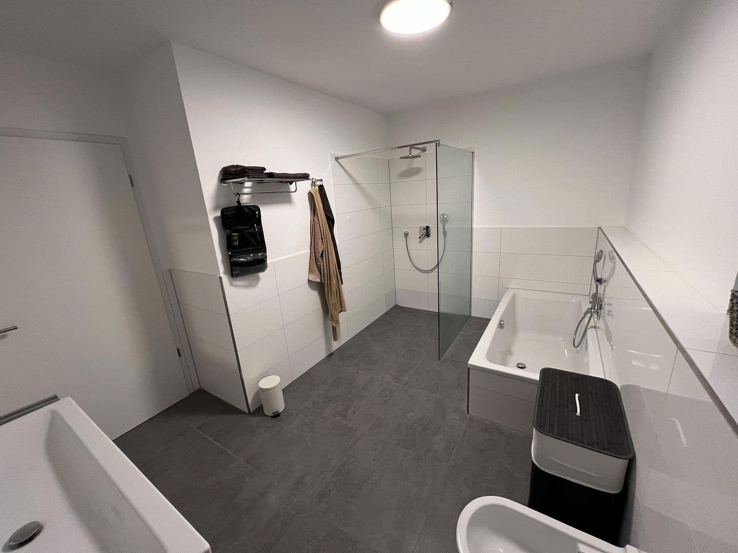 2 bedroom with open-plan kitchen flat to rent, 119 m², Zukunftsweg 28, Wachtberg, North Rhine-Westphalia 2 bedroom with open-plan kitchen flat to rent, 119 m², Zukunftsweg 28, Wachtberg, North Rhine-Westphalia