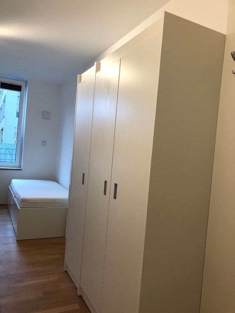 1 bedroom flat to rent, 22 m², Hahnsr 72, Frankfurt am Main, Hesse 1 bedroom flat to rent, 22 m², Hahnsr 72, Frankfurt am Main, Hesse