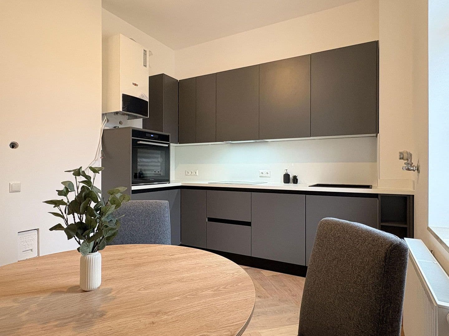 4 bedroom flat to rent, 96 m², Hartingstraße 4, Wiesbaden, Hesse 4 bedroom flat to rent, 96 m², Hartingstraße 4, Wiesbaden, Hesse