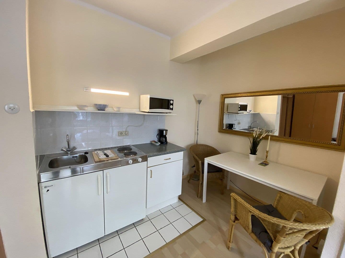 1 bedroom flat to rent, 27 m², Schinkelstr. 36 a, Düsseldorf, North Rhine-Westphalia 1 bedroom flat to rent, 27 m², Schinkelstr. 36 a, Düsseldorf, North Rhine-Westphalia