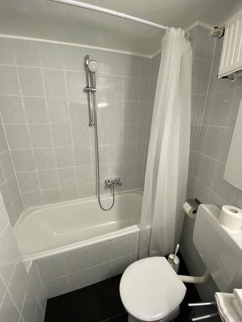 1 bedroom flat to rent, 27 m², Schinkelstr. 36 a, Düsseldorf, North Rhine-Westphalia 1 bedroom flat to rent, 27 m², Schinkelstr. 36 a, Düsseldorf, North Rhine-Westphalia