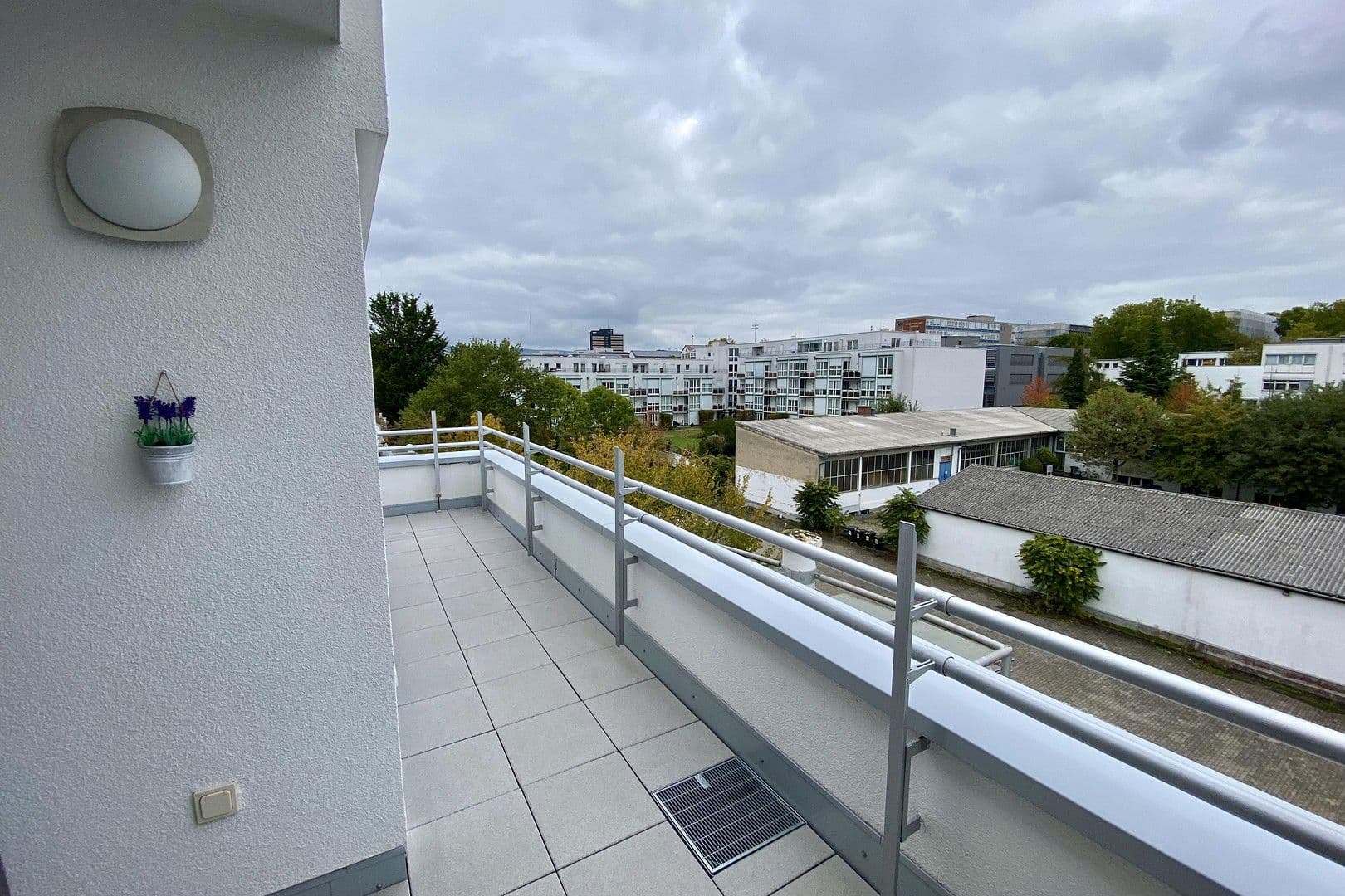 2 bedroom flat to rent, 68 m², Hohenstaufen Straße 10, Wiesbaden, Hesse 2 bedroom flat to rent, 68 m², Hohenstaufen Straße 10, Wiesbaden, Hesse