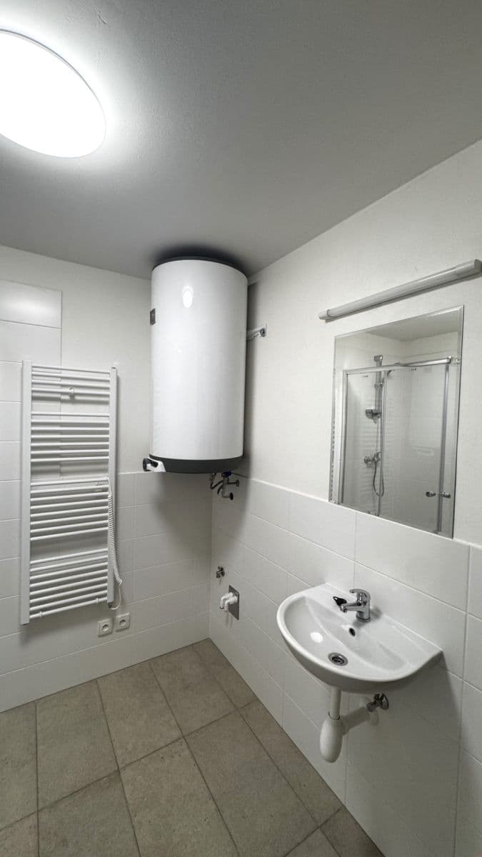 3 bedroom flat to rent, 97 m², Žitná, Prague, Prague 3 bedroom flat to rent, 97 m², Žitná, Prague, Prague