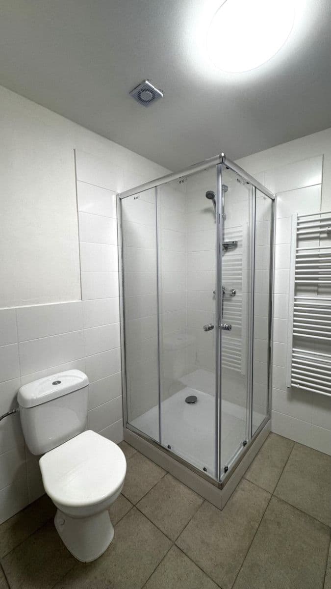 3 bedroom flat to rent, 97 m², Žitná, Prague, Prague 3 bedroom flat to rent, 97 m², Žitná, Prague, Prague