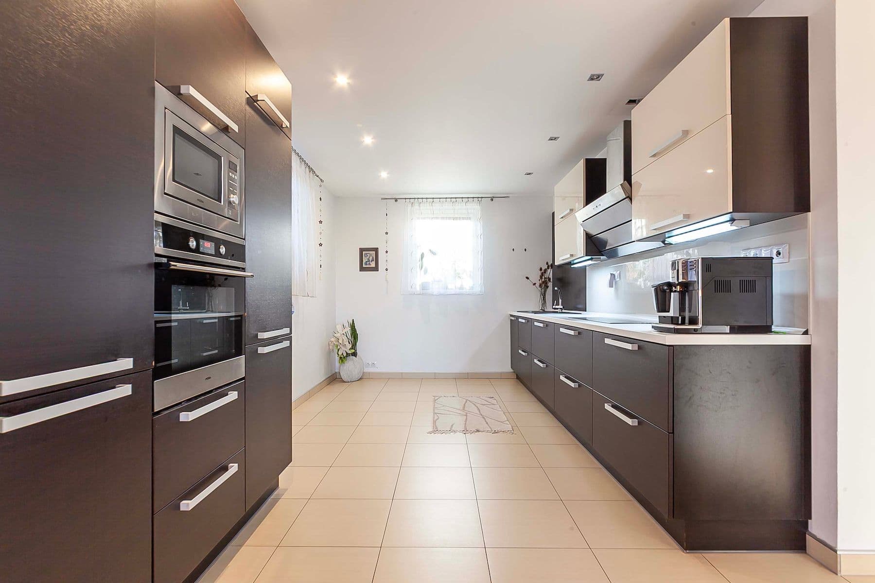 house for sale, 688 m², Radim, Středočeský Region house for sale, 688 m², Radim, Středočeský Region