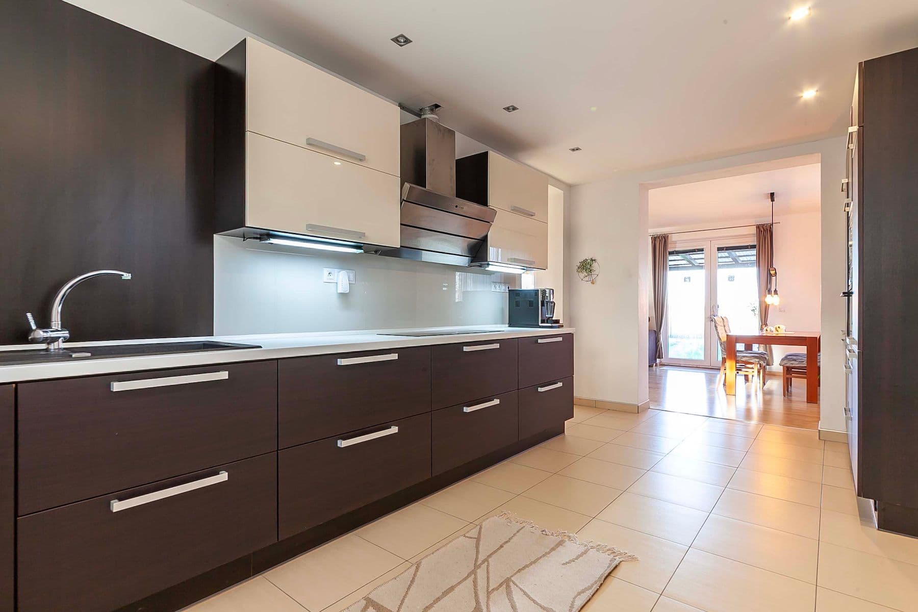 house for sale, 688 m², Radim, Středočeský Region house for sale, 688 m², Radim, Středočeský Region