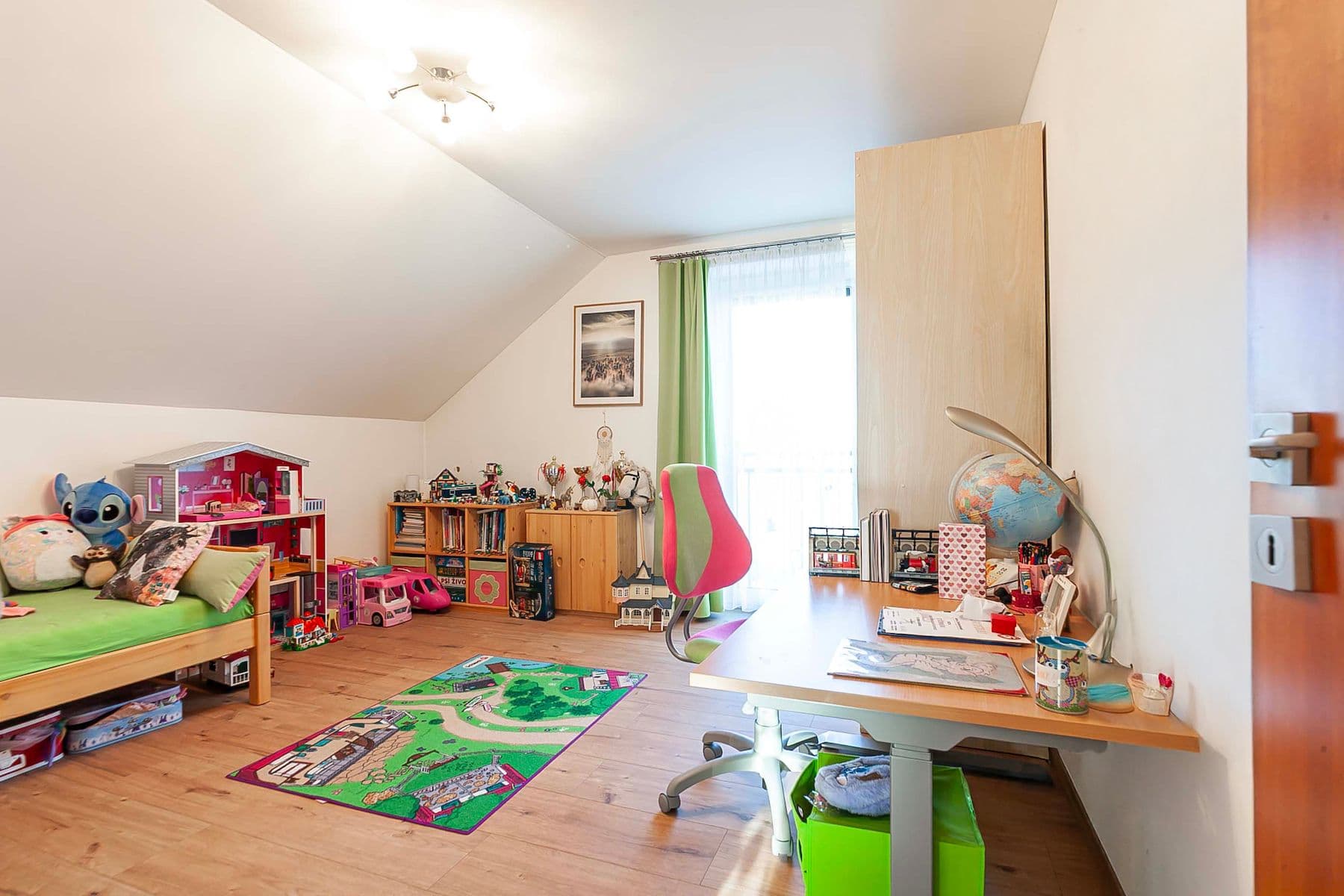 house for sale, 688 m², Radim, Středočeský Region house for sale, 688 m², Radim, Středočeský Region