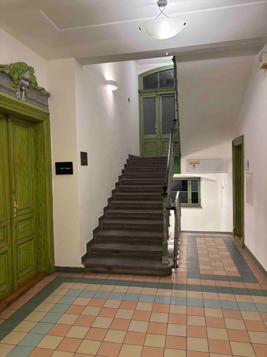 1 bedroom with open-plan kitchen flat to rent, 62 m², Vinohradská, Prague, Prague 1 bedroom with open-plan kitchen flat to rent, 62 m², Vinohradská, Prague, Prague